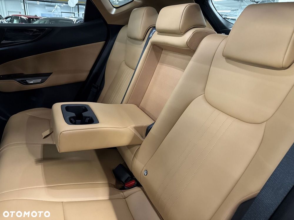 Lexus NX 350h Prestige AWD - 13