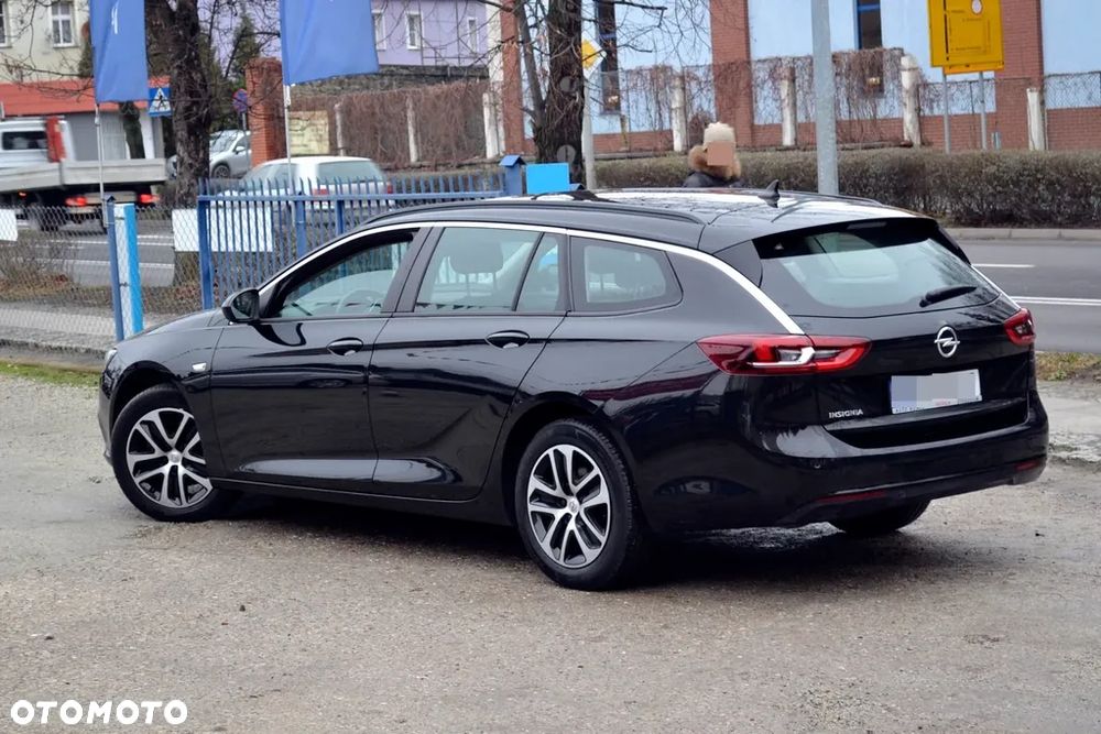 Opel Insignia - 8