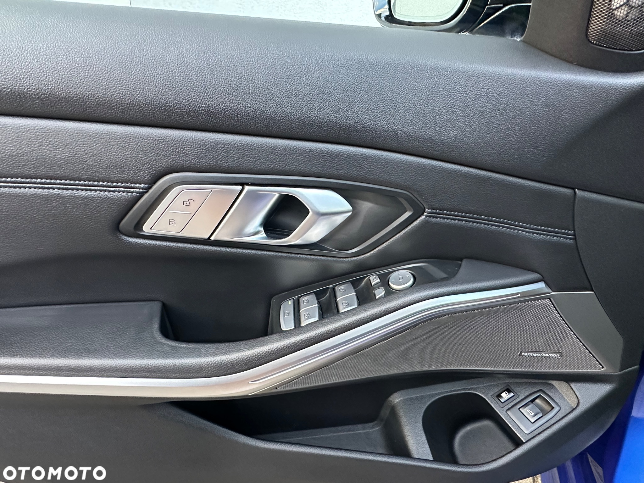 BMW Seria 3 330e PHEV M Sport sport - 32