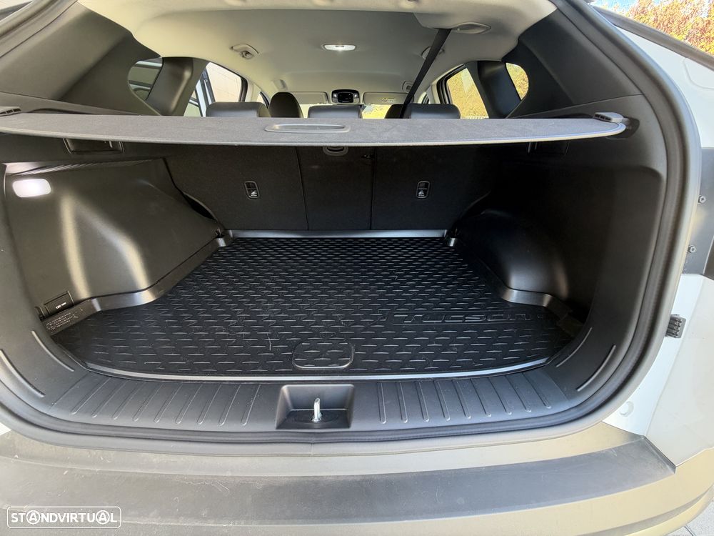 Hyundai Tucson - 13