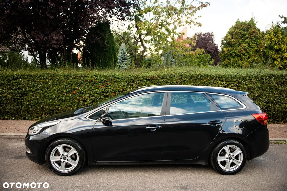 Kia Ceed 1.6 GDI Platinum Edition - 11