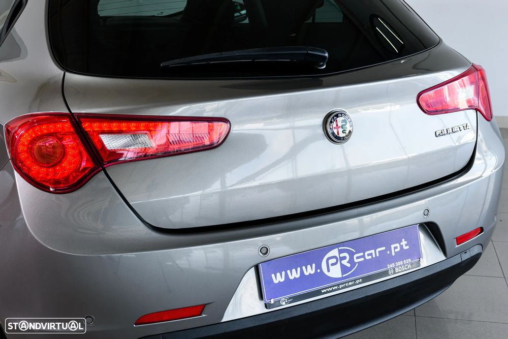Alfa Romeo Giulietta - 7