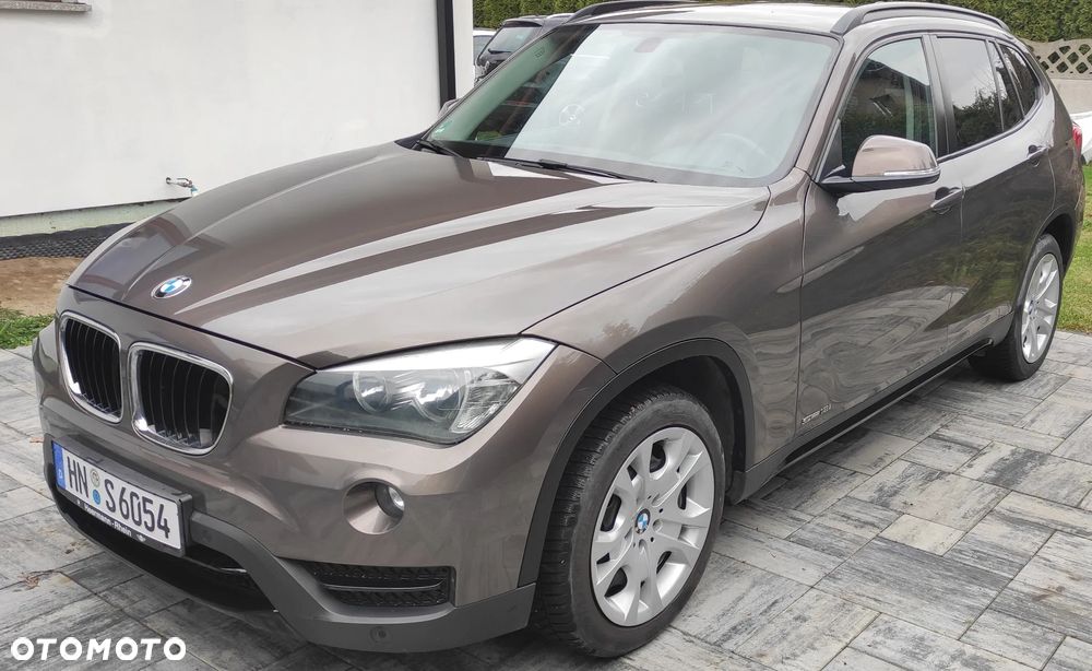 BMW X1 sDrive18i Sport Line - 2