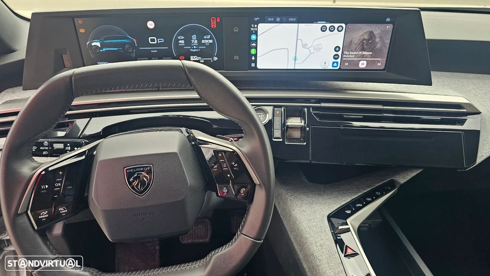 Peugeot 5008 1.2 Hybrid Allure e-DCS6 - 18