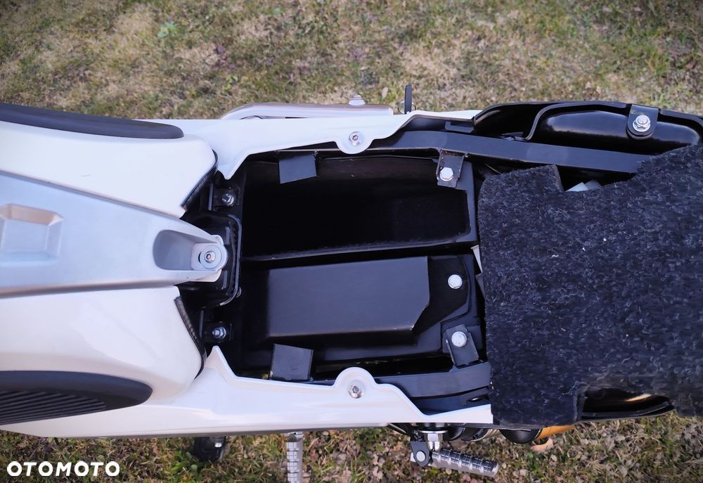 Mondial HPS 125 - 11