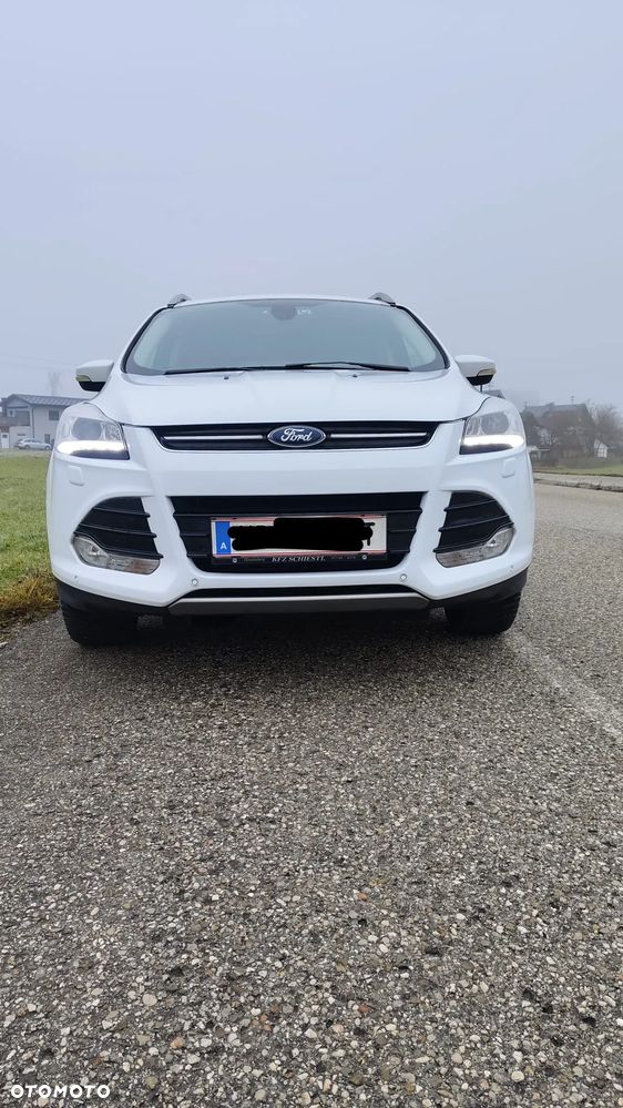 Ford Kuga 2.0 TDCi 4x4 Titanium - 2
