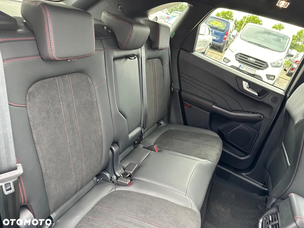 Ford Kuga 2.5 FHEV FWD ST-Line X eCVT - 15