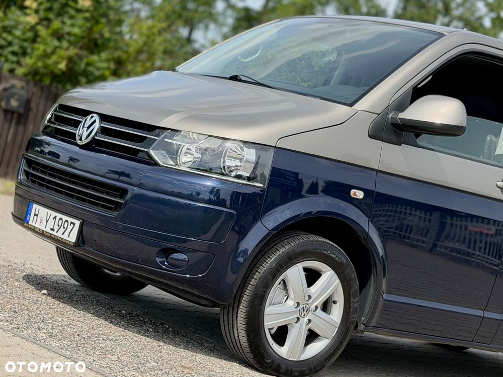 Volkswagen Multivan - 30