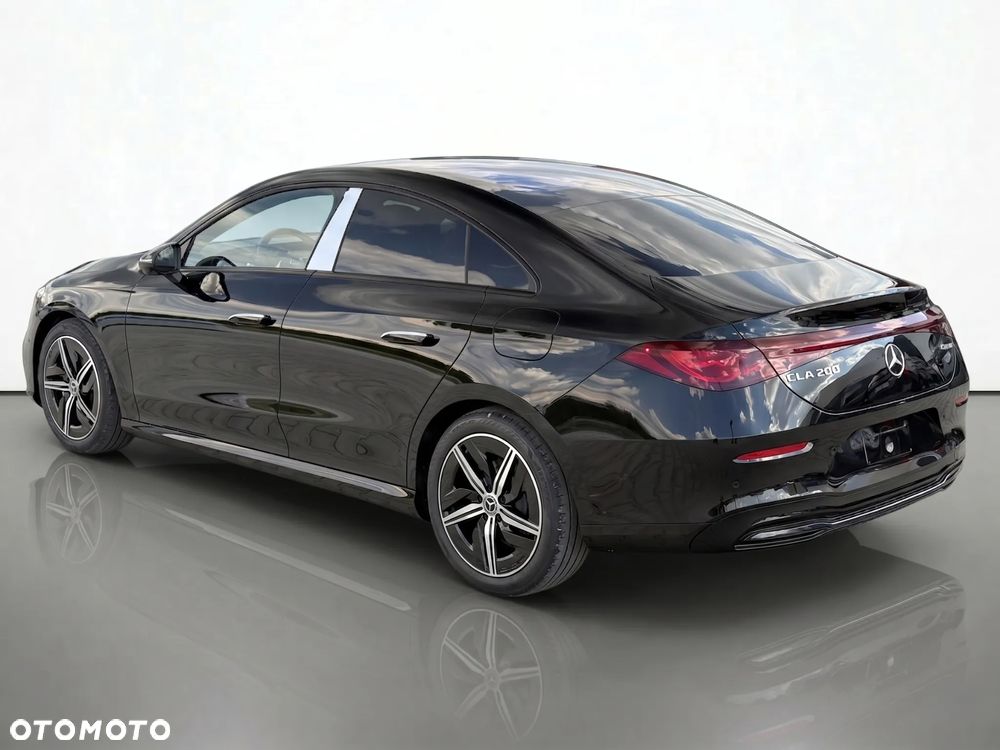 Mercedes-Benz CLA - 6