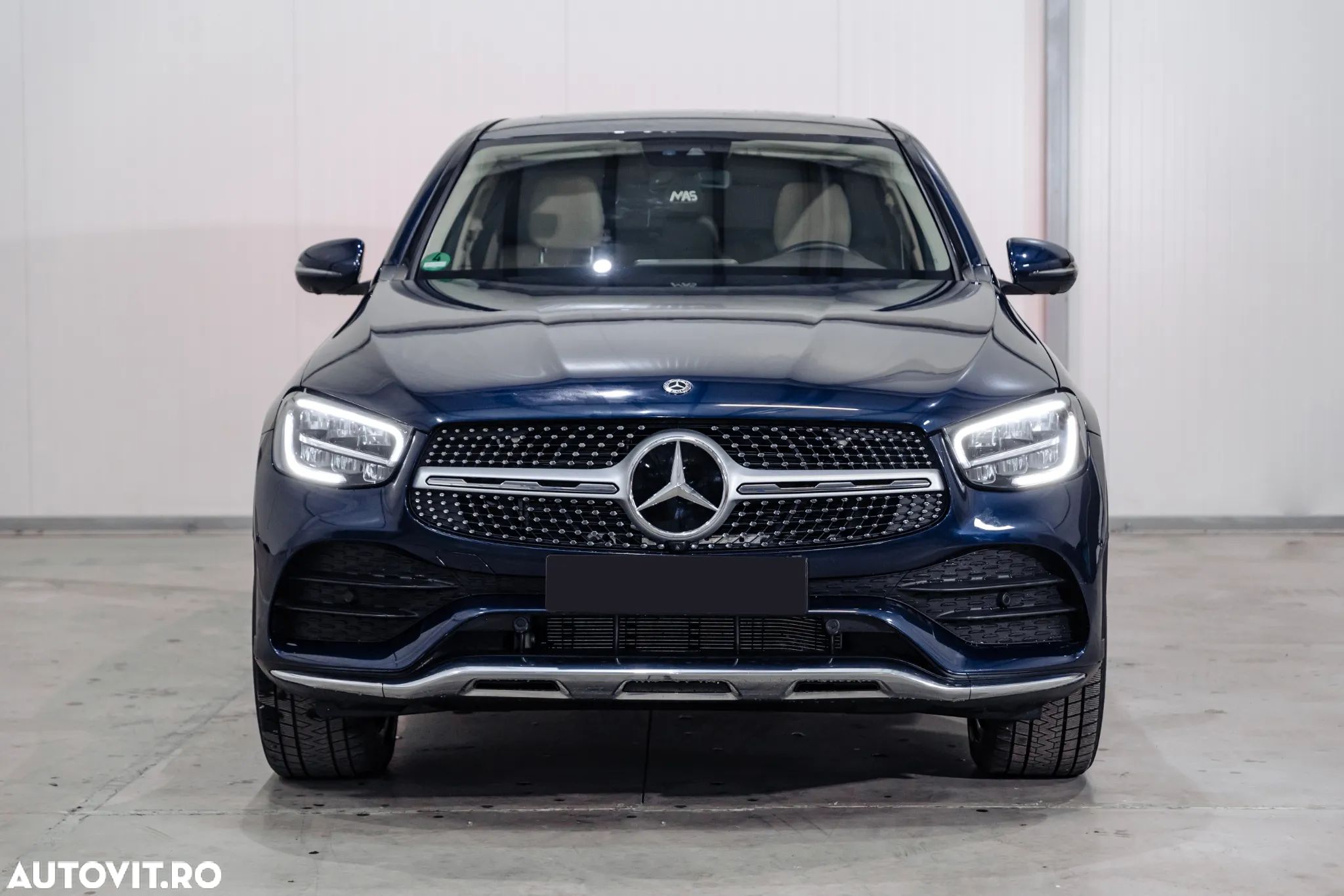Mercedes-Benz GLC - 1
