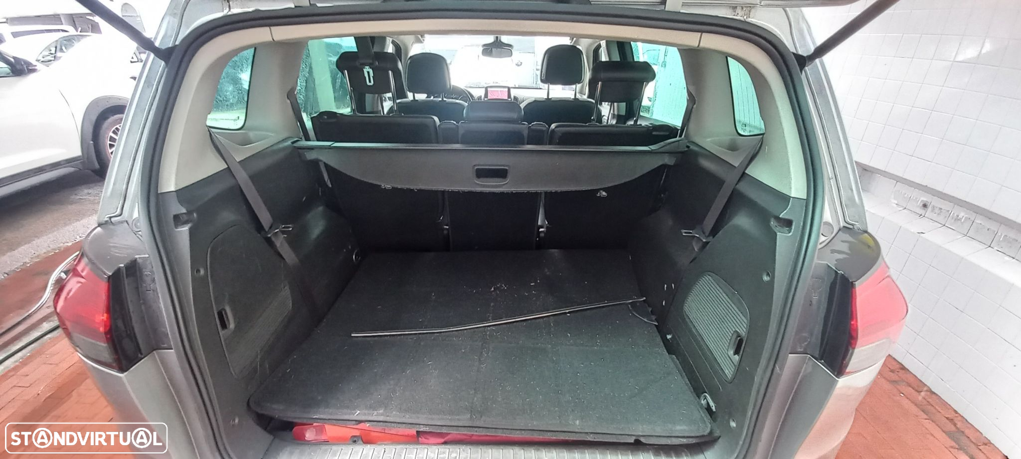 Opel Zafira - 17