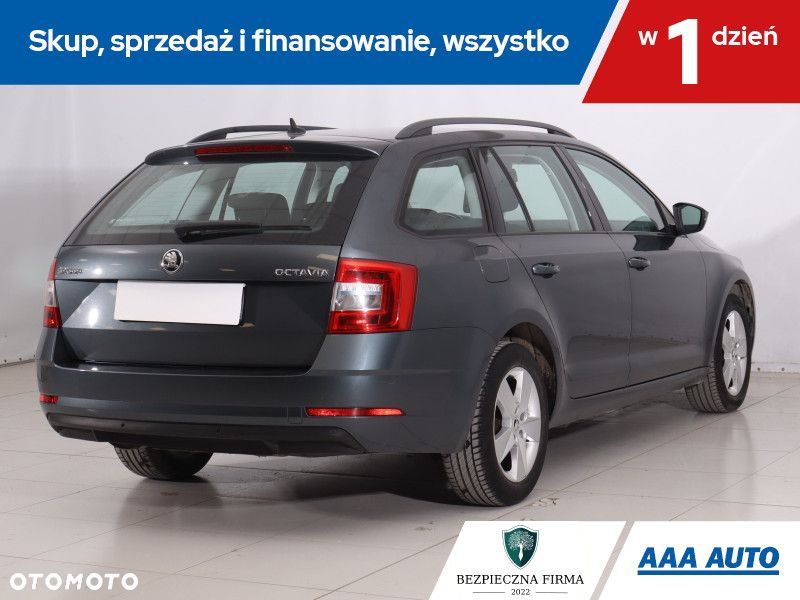 Skoda Octavia - 7