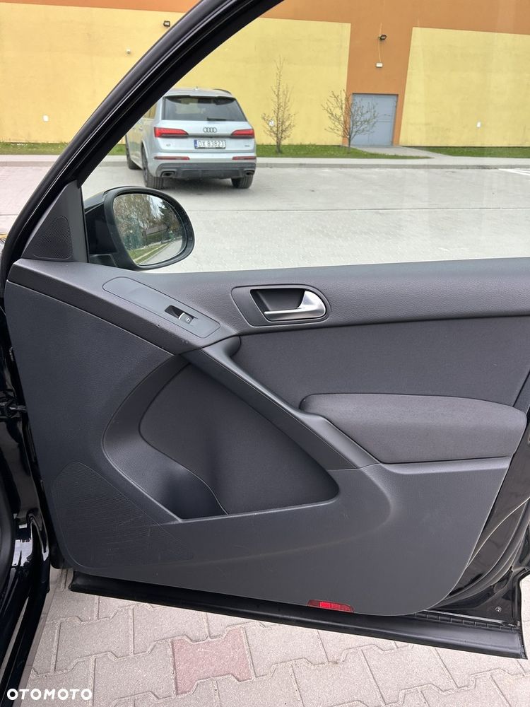 Volkswagen Tiguan 2.0 TDI 4Mot Sport&Style DSG - 27