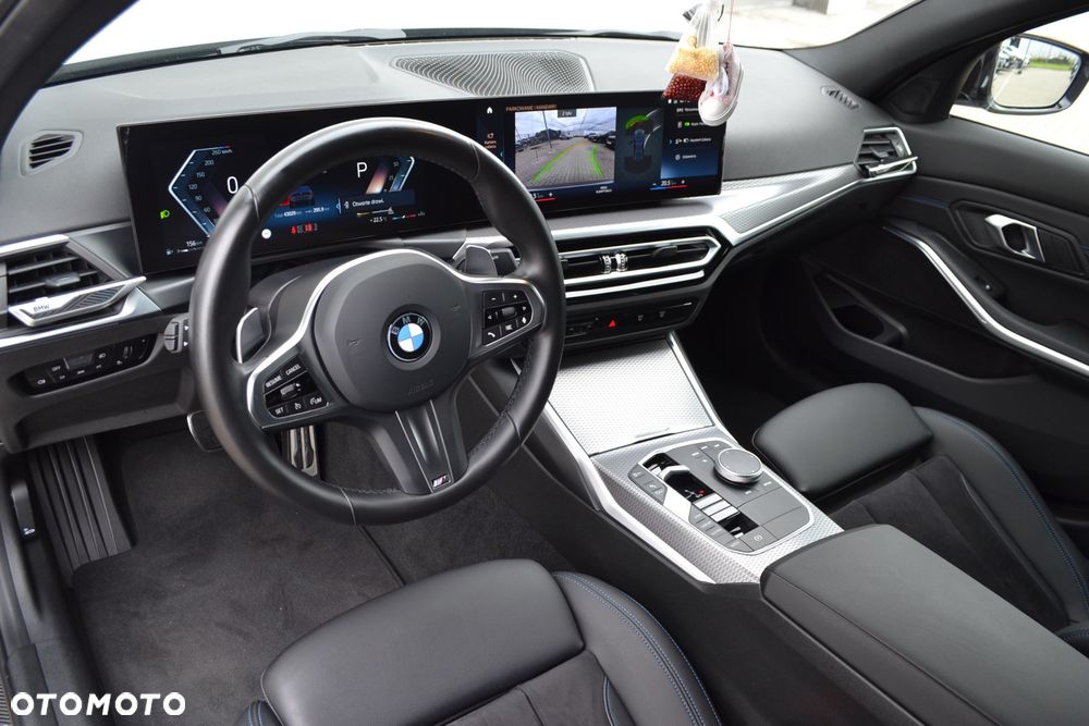 BMW Seria 3 330i M Sport sport - 13