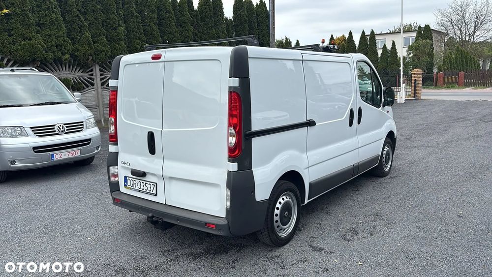 Opel Vivaro - 29