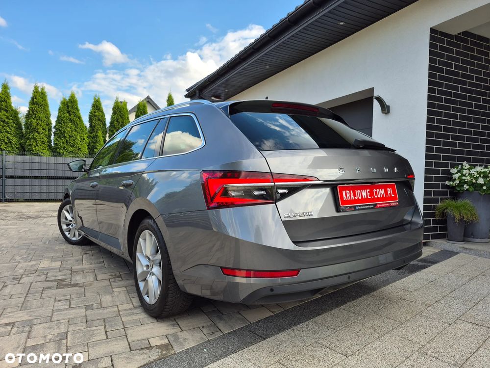 Skoda Superb 2.0 TDI SCR Style DSG - 4
