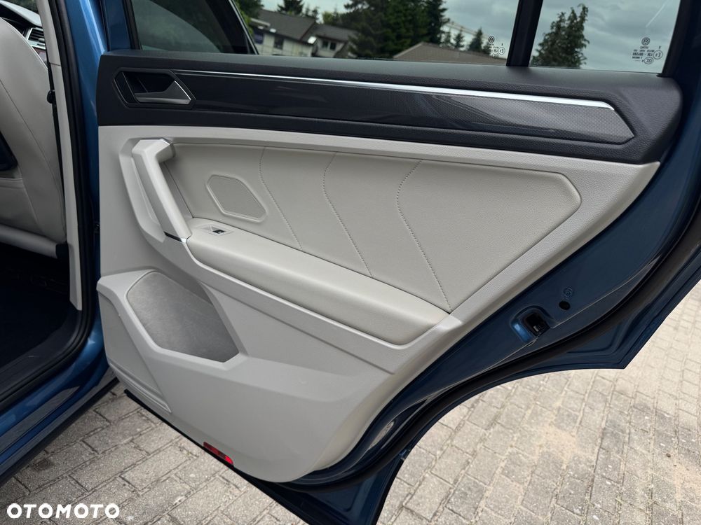 Volkswagen Tiguan - 30