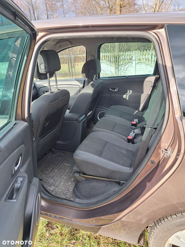 Renault Scenic 1.4 16V TCE Privilege - 8