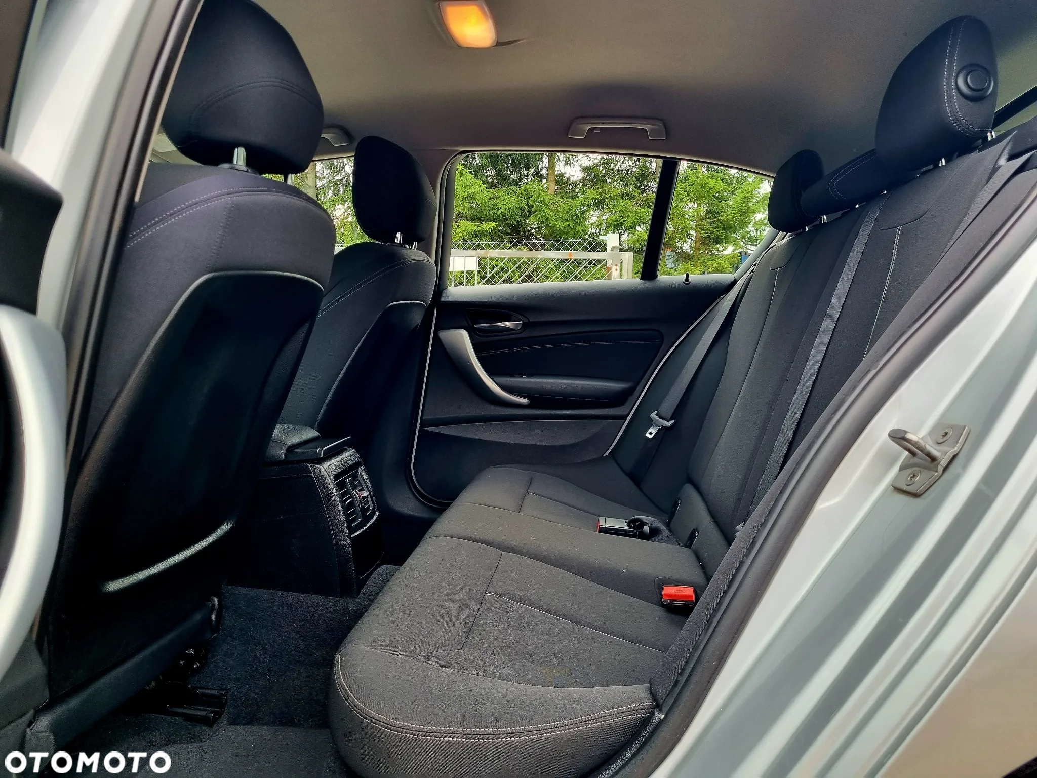 BMW Seria 1 118i Sport Line - 12