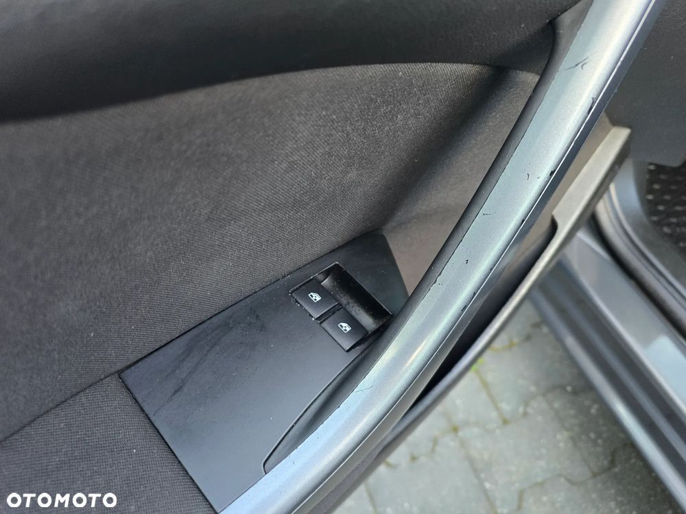 Opel Astra 1.4 T Enjoy - 7