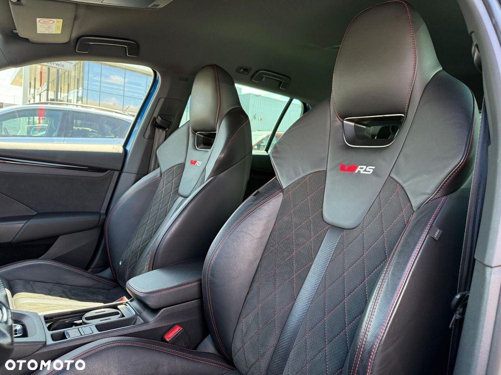 Skoda Octavia 2.0 TDI RS DSG - 11