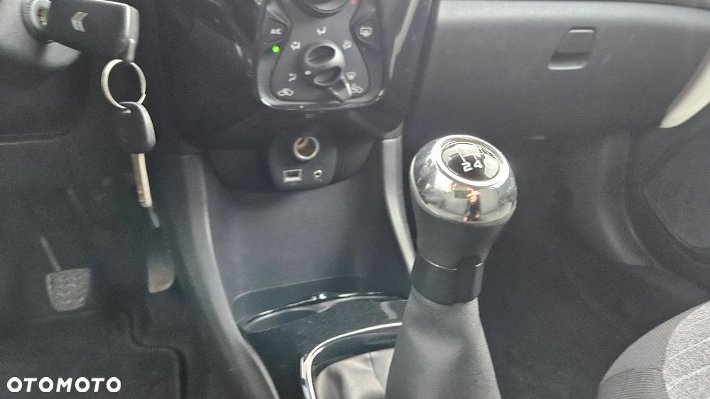 Citroën C1 PureTech 82 Shine - 17