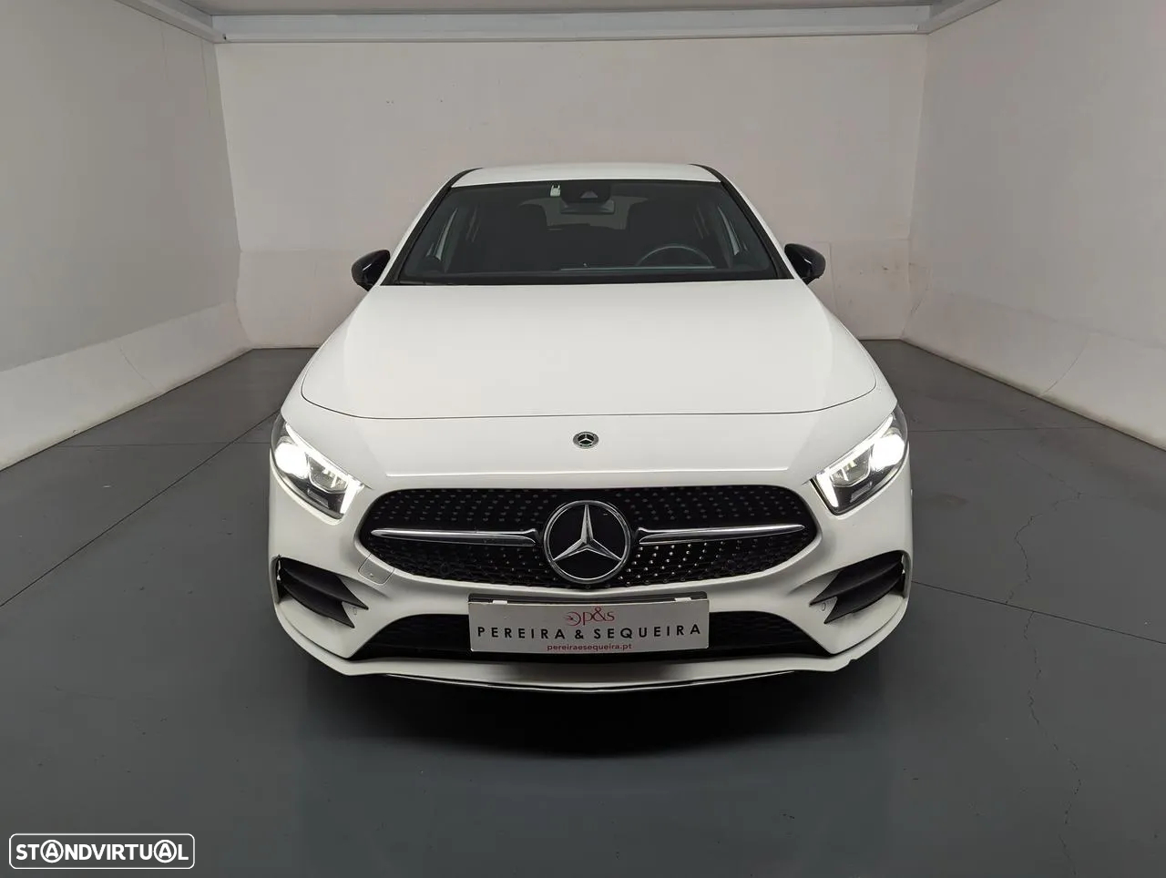 Mercedes-Benz A 250 e AMG Line - 3