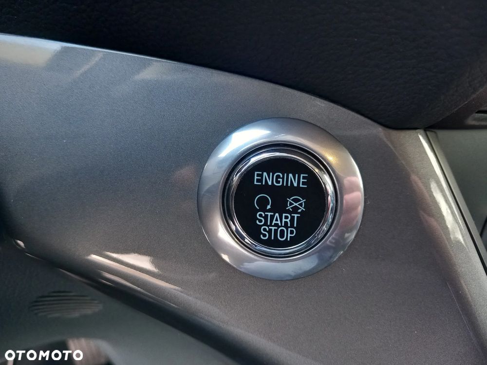 Ford Grand C-MAX 1.6 EcoBoost Titanium - 32