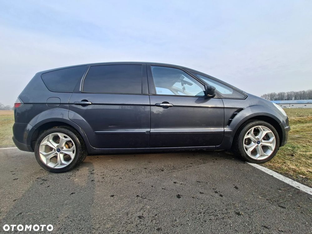 Ford S-Max - 4