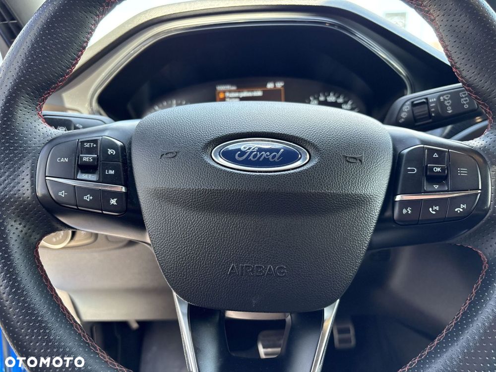 Ford Focus - 22