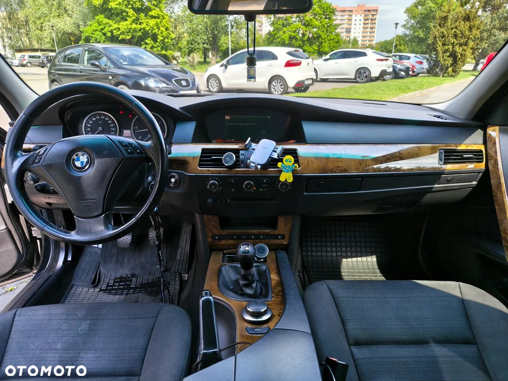 BMW Seria 5 - 13