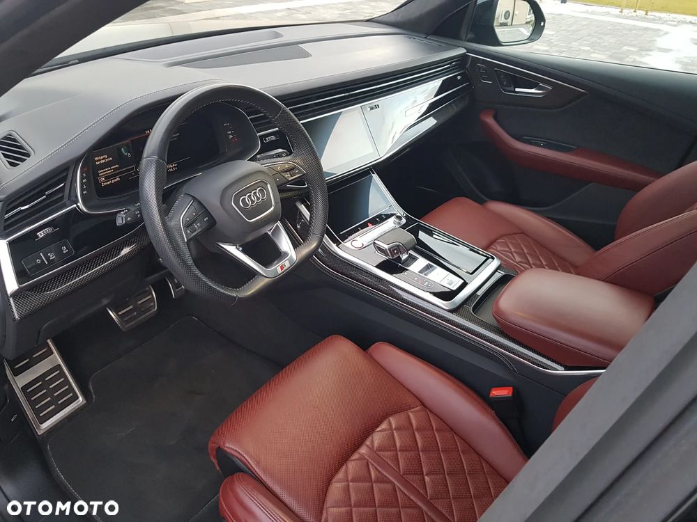 Audi SQ8 - 12