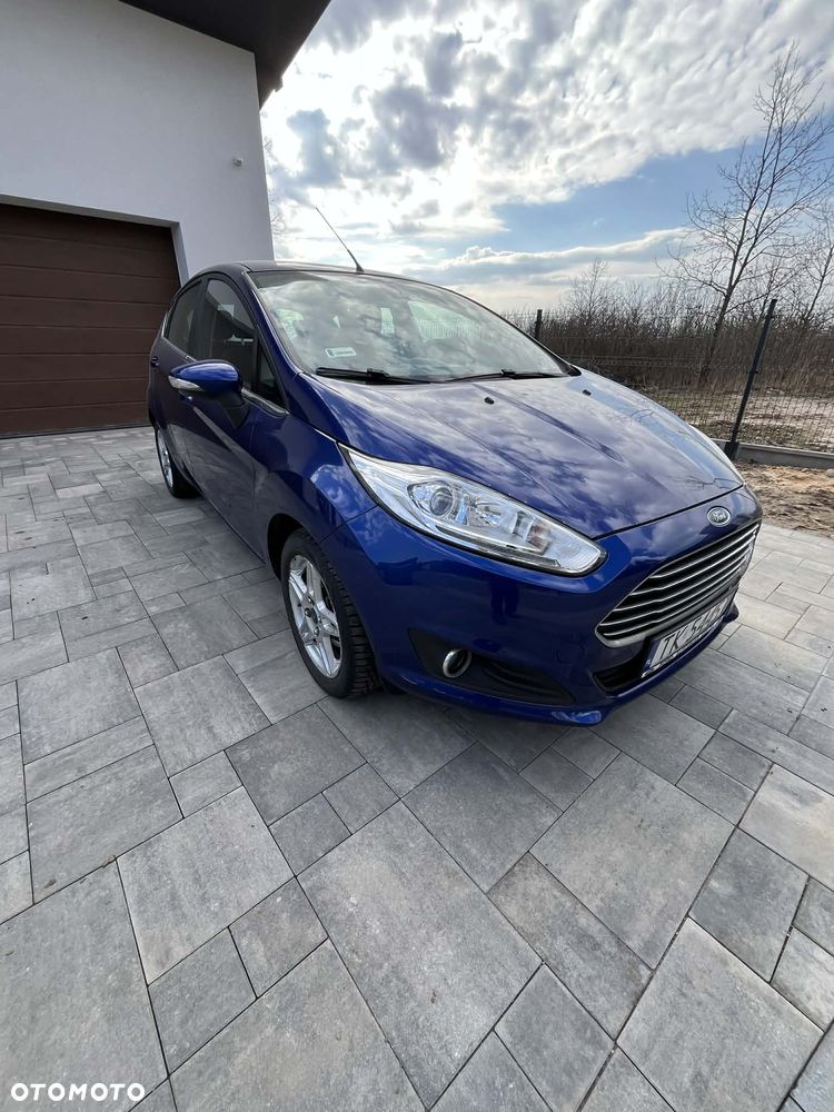 Ford Fiesta 1.5 TDCi Ambiente - 20