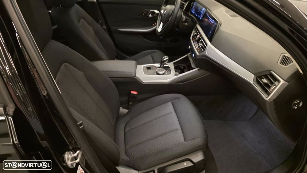 BMW 318 d Touring Auto - 50