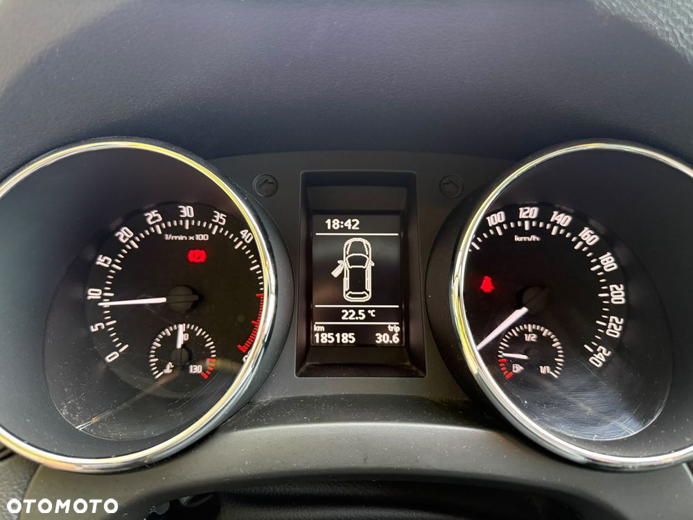 Skoda Yeti 2.0 TDI DPF 4x4 Edition - 14