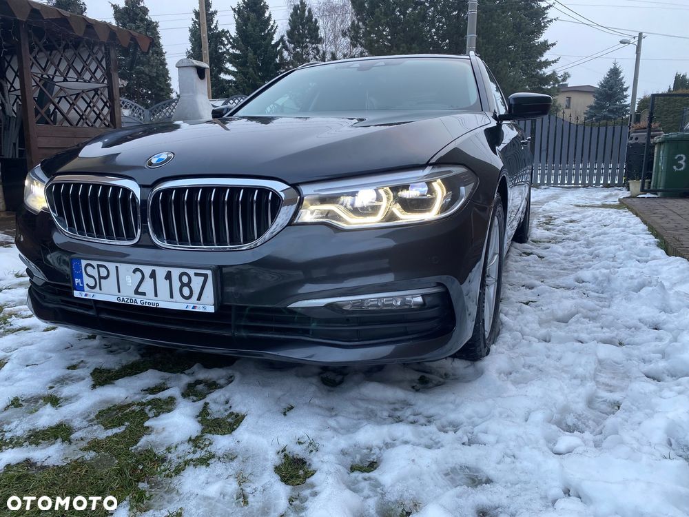 BMW Seria 5 520d - 25