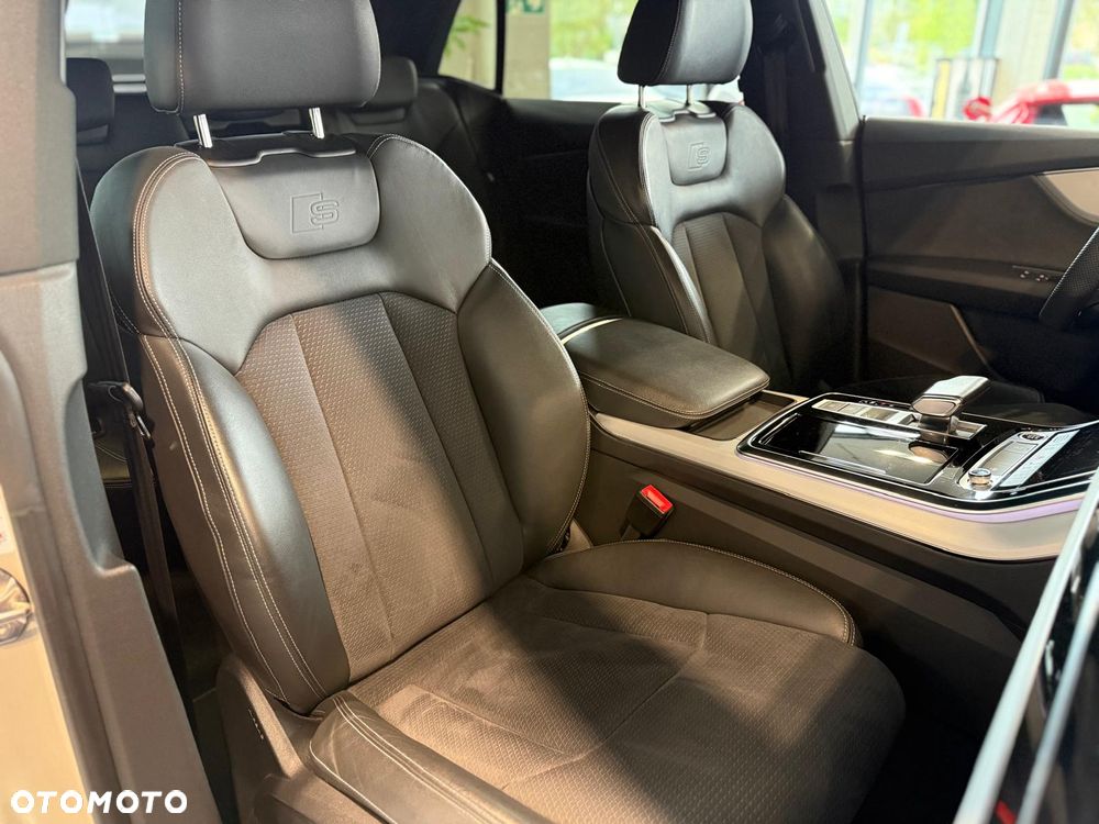 Audi Q8 50 TDI mHEV Quattro Black Edition Tiptronic - 13
