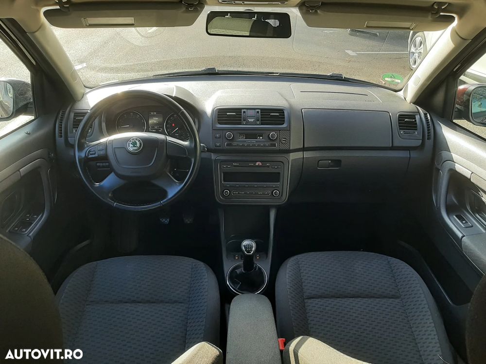 Skoda Roomster 1.2 TSI Comfort PLUS EDITION - 7