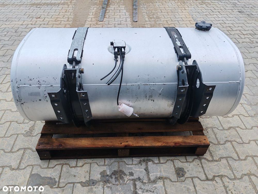 ZBIORNIK PALIWA VOLVO FH FM FH4 RENAULT PREMIUM MAGNUM DXI RANGE T C K 21516477 445L LOW DECK - 4