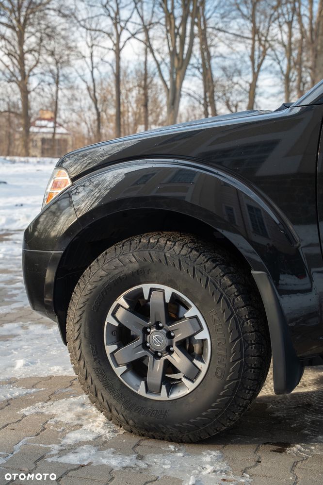 Nissan Frontier - 16