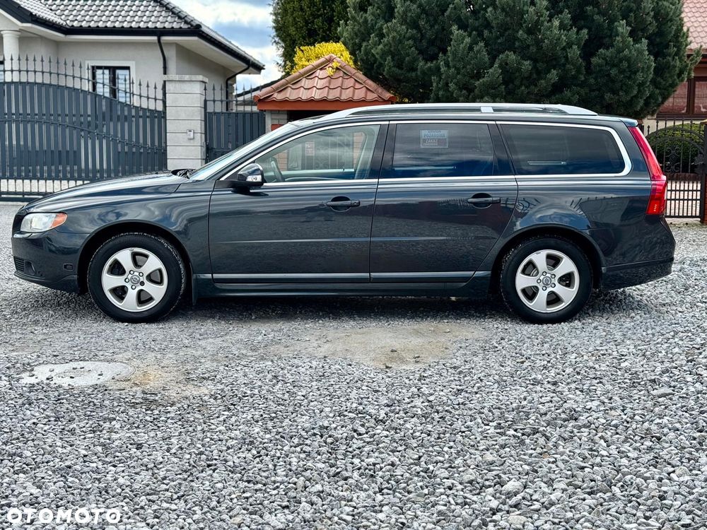 Volvo V70 2.5T Summum - 5