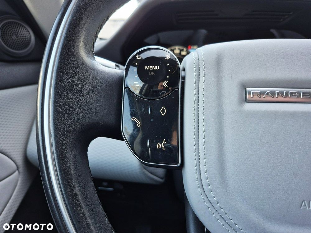Land Rover Range Rover Evoque - 28