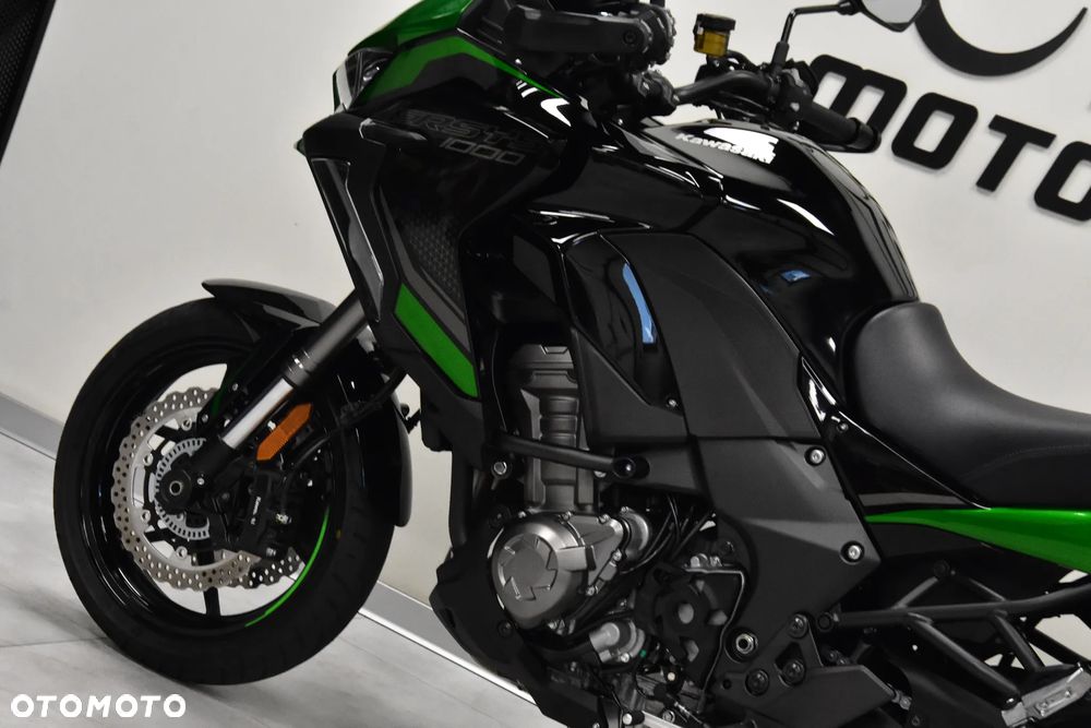 Kawasaki Versys 1000 - 17