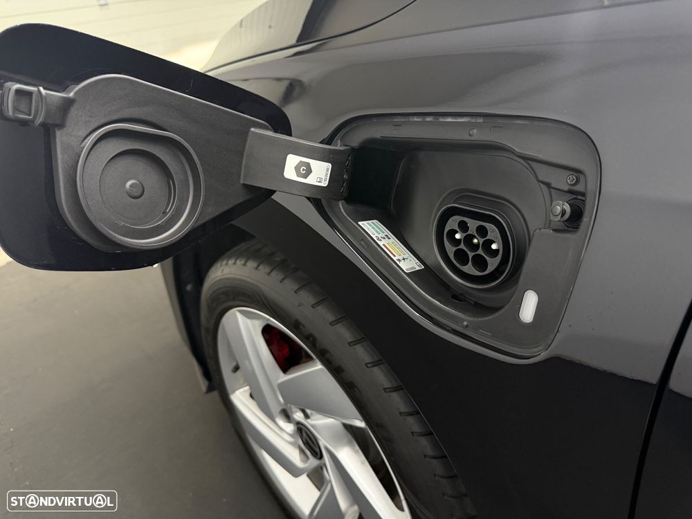 VW Golf 1.4 TSI GTE DSG - 43