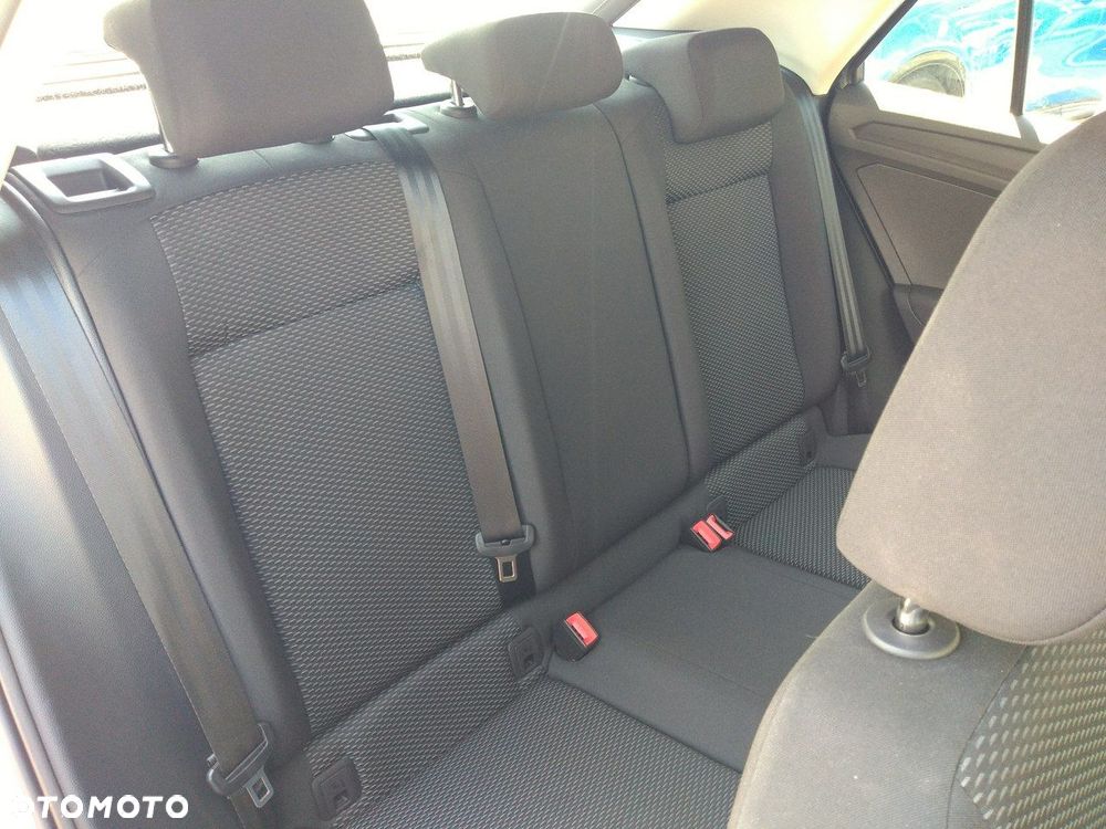 Volkswagen T-Roc 1.0 TSI - 26