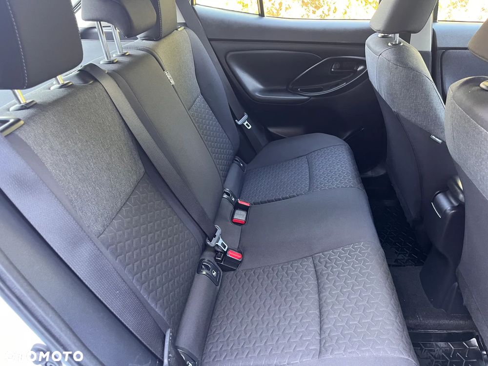 Toyota Yaris Cross ver-hybrid-1-5-premiere-edition-awd - 8