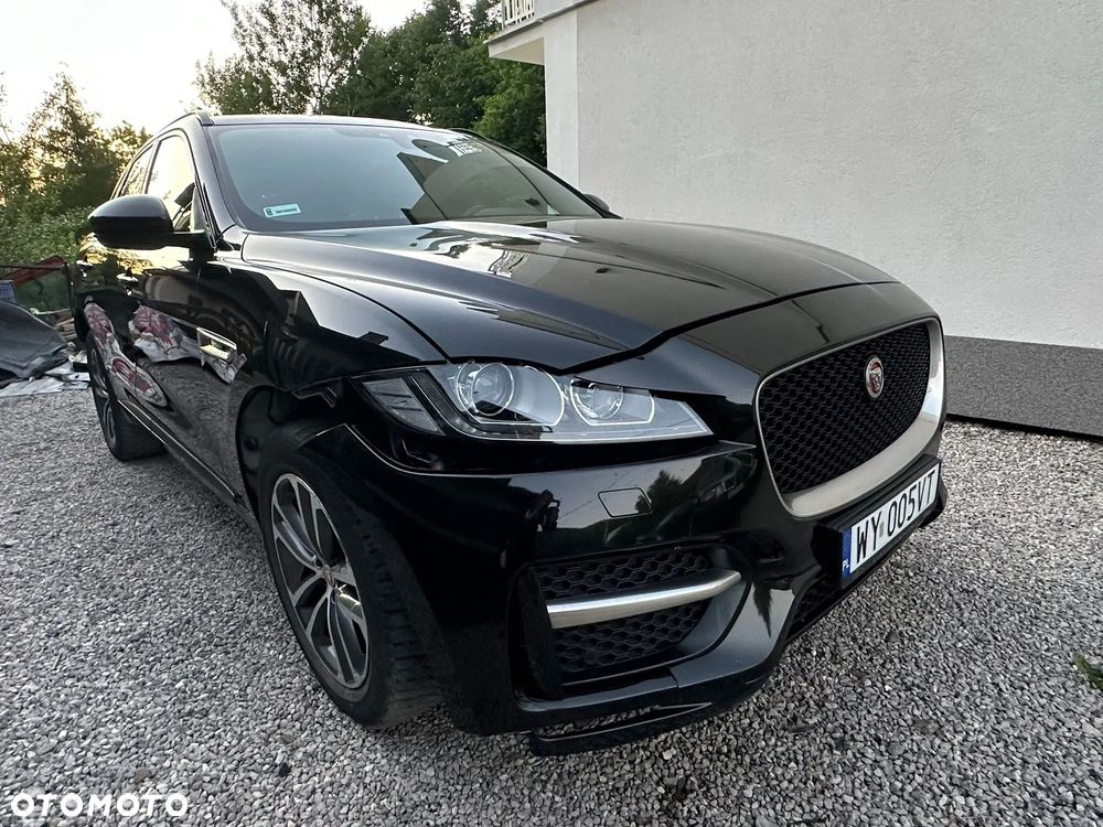 Jaguar F-Pace - 3