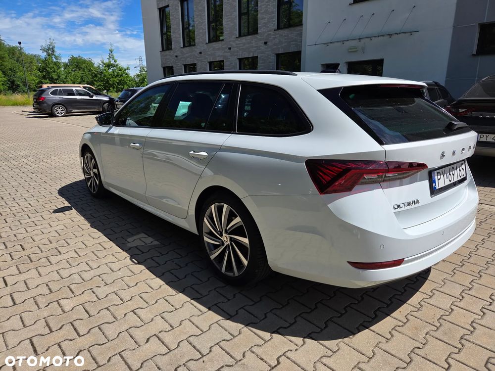Skoda Octavia 2.0 TDI 4x4 Style DSG - 3