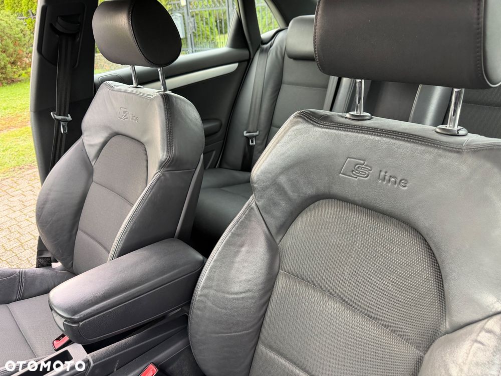 Audi A4 Limousine 1.8 T - 23