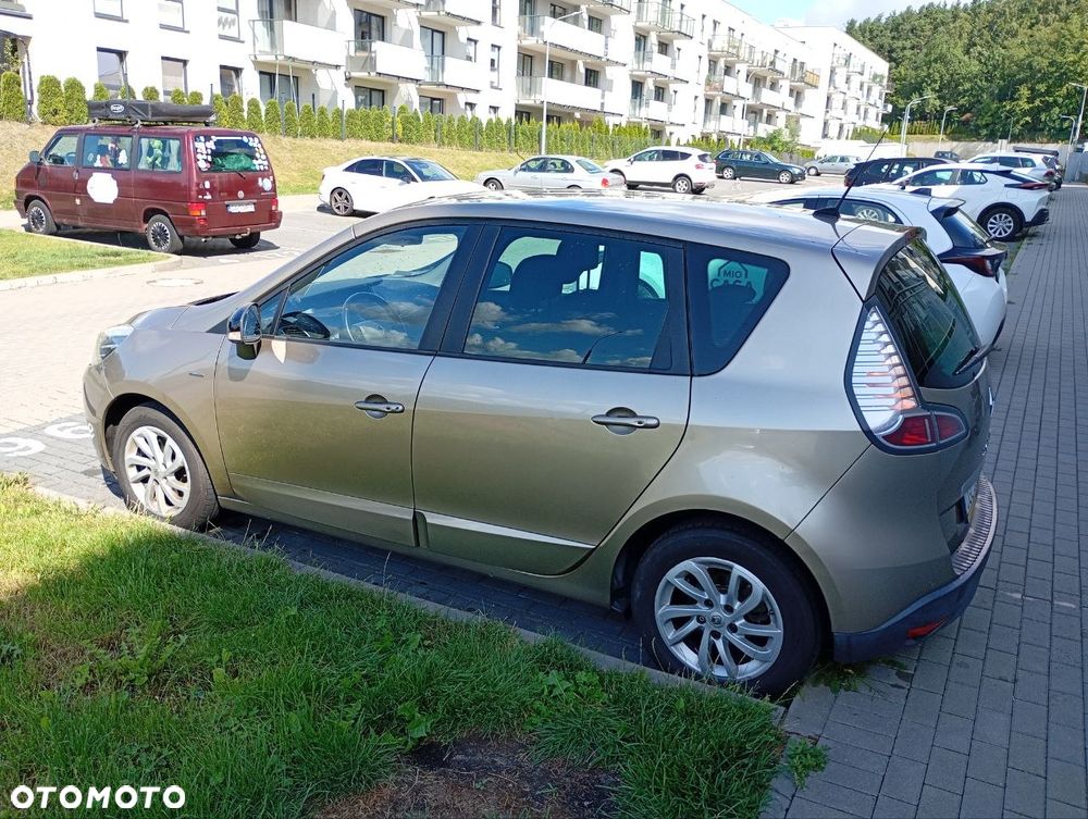 Renault Scenic 1.5 dCi Limited - 26
